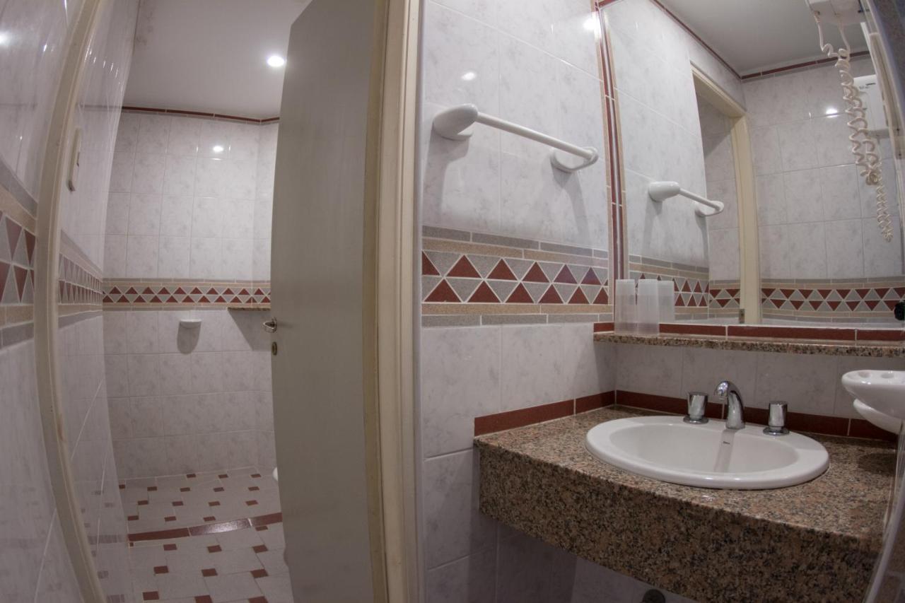 Hotel Teomar Villa Gesell Extérieur photo
